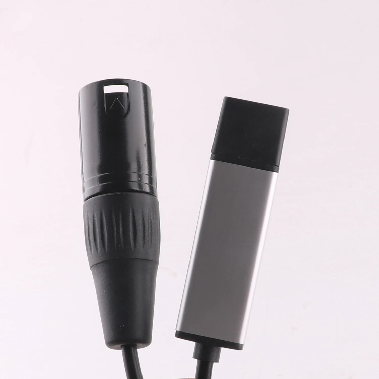 Adaptador USB DMX XLR 3 pines – Freestyler Lightkey QLC - imagen 3