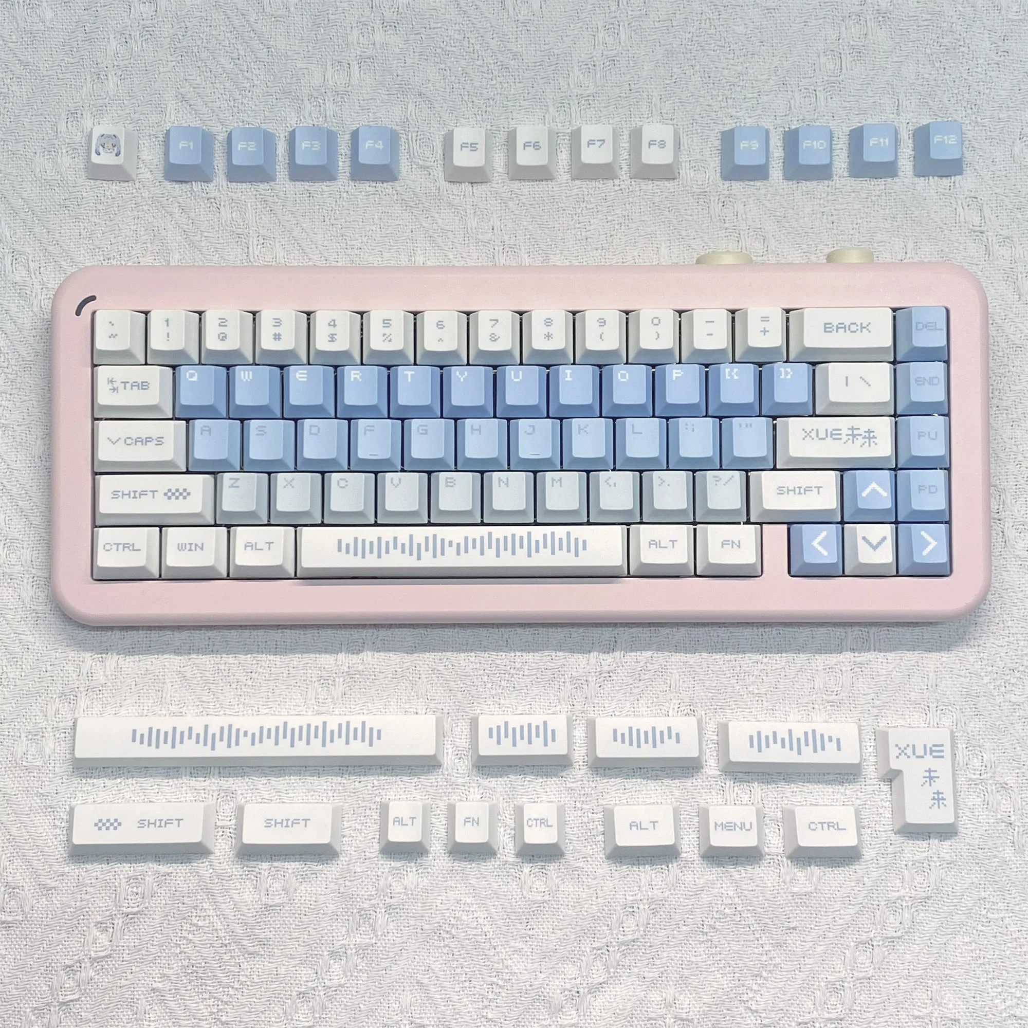 Snow Future-Juego de teclas con tema de píxel azul, perfil de cereza PBT, teclas originales personalizadas hechas a mano para regalo de teclado mecánico