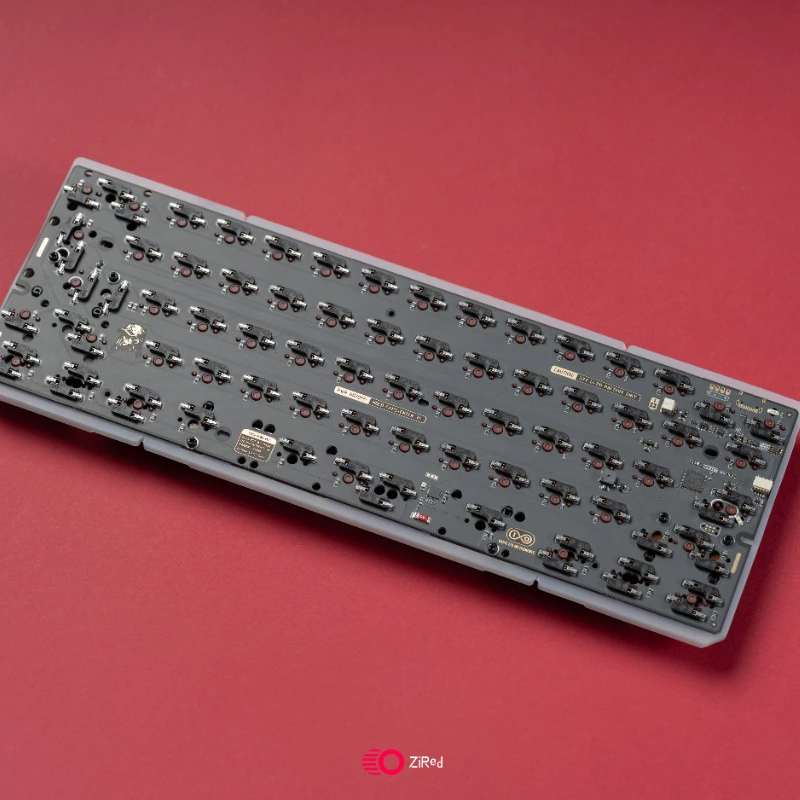 F60 F60w teclado personalizado de intercambio en caliente PCB a través de QMK para GH60 tri-mode/espacio dividido/sin ranuras placa posicionadora de teclado mecánico