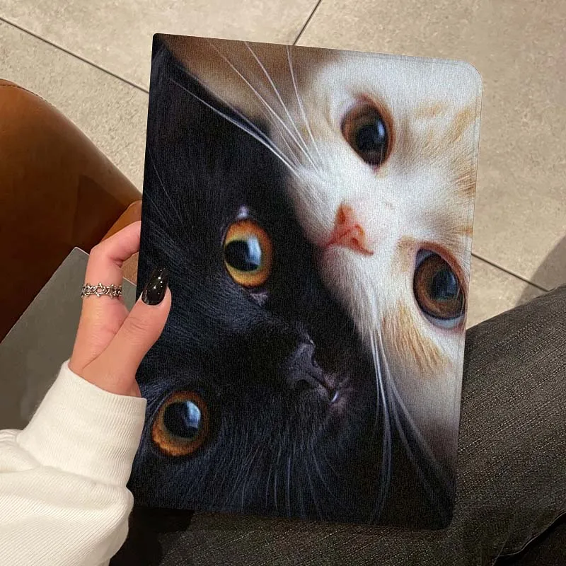 Arte gatito blanco y negro para iPad Pro Air Mini 1 2 3 4 5 6 7 7th 8th 9th 10th 11th 10,2 9,7 10,5 10,9 11 12,9 funda para tableta - imagen 3
