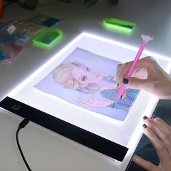 Almohadilla LED A3/A4/A5 – Luz regulable para pintura de diamantes