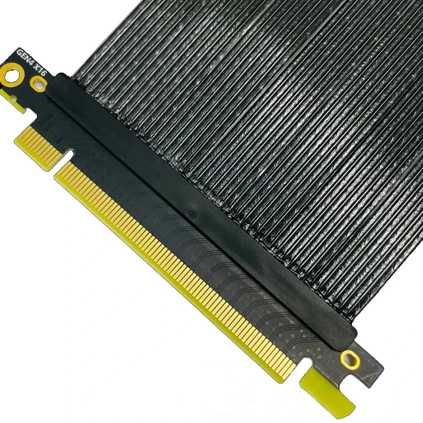 Detalle de los conectores dorados