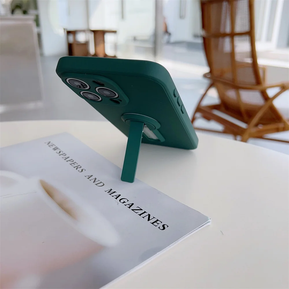 Nueva funda de teléfono con soporte plegable oculto de lujo para iPhone 17 15 16 Plus 14 13 12 11 Pro Max X XR XS cubierta de silicona mate - imagen 5