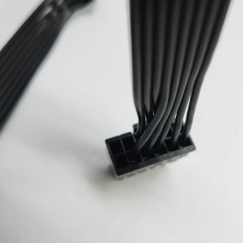 Seasonic Cable adaptador 12V a 8 pin PCIe para GPU - imagen 3