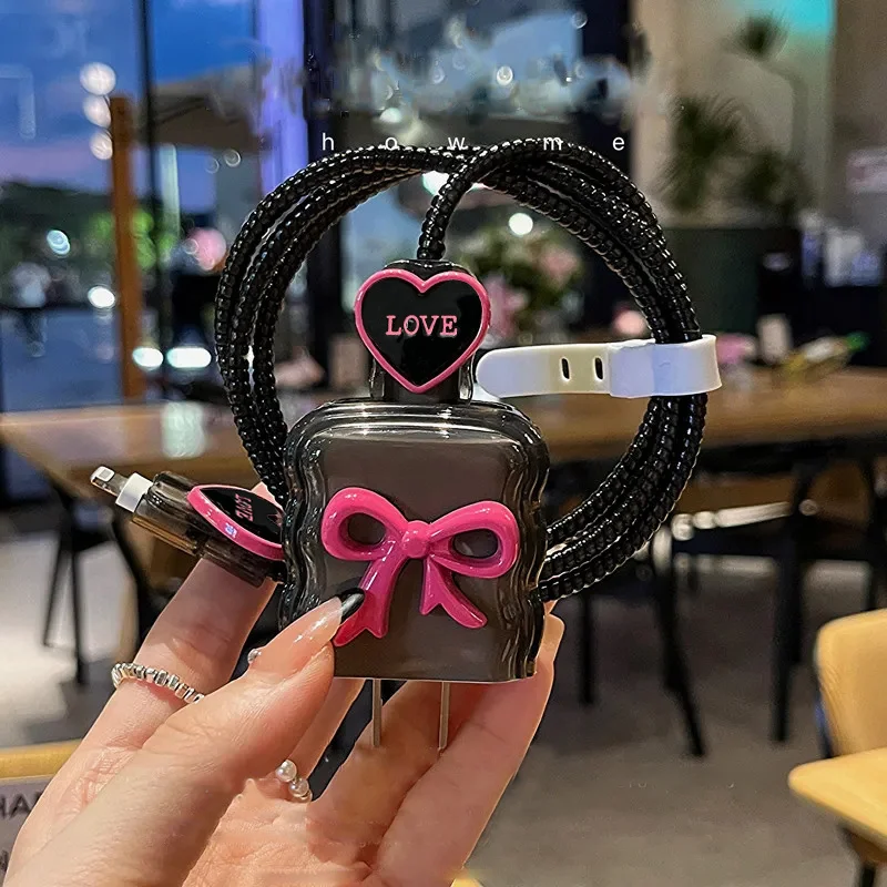 Funda de cargador con lazo rojo rosa 3D para IPhone, cubierta de protección de carga negra transparente, bonita, Corea, 11, 12, 13, 14, 18, 20W - imagen 2