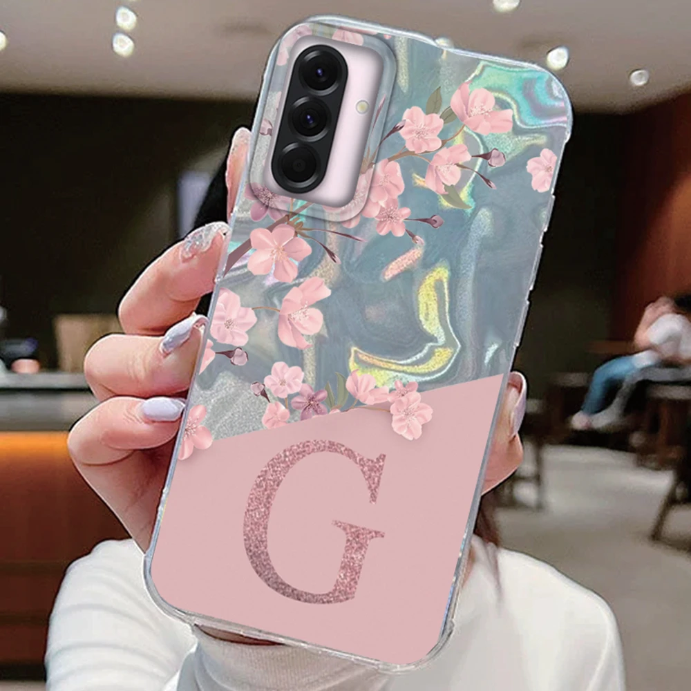 Funda con letra inicial A Z para Samsung Galaxy A56 A36 A26 A16 A15 A25 A35 A14 A24 5G, funda trasera de silicona con flores rosas - imagen 5