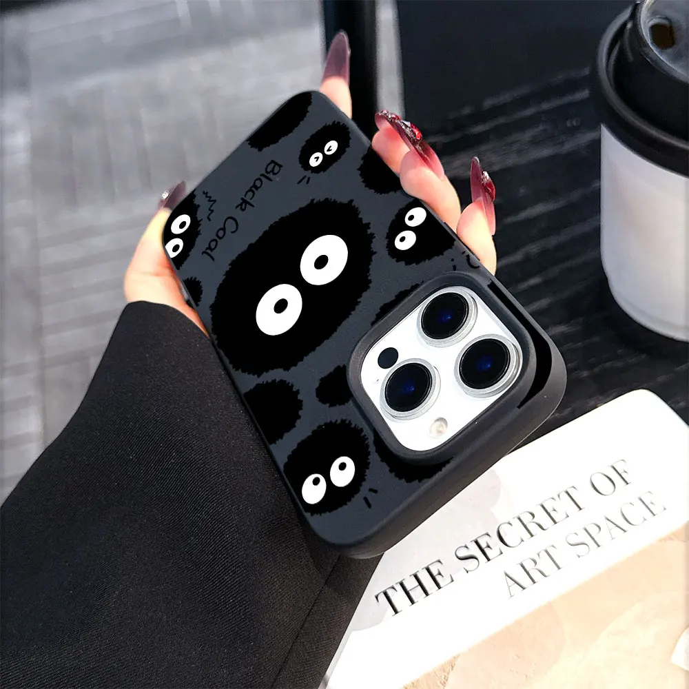 Preciosa funda de teléfono suave mate de lujo Black Monster Soot Sprites para iPhone 16 15 14 Plus 13 12 11 Mini Pro X XS Max 8 Plus - imagen 3
