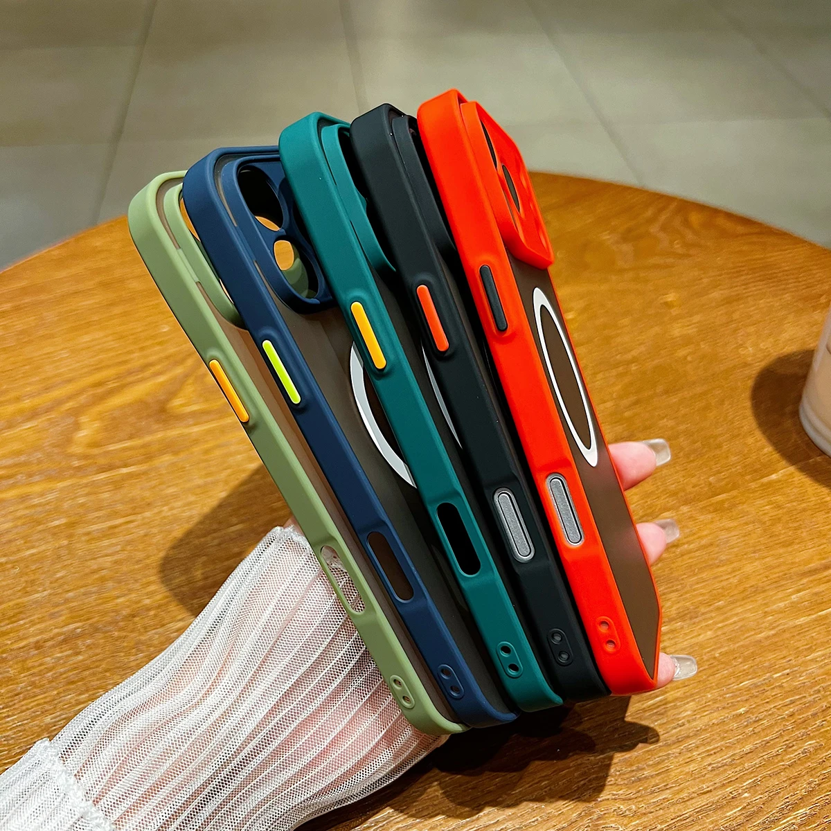 Funda magnética para iPhone 17 Pro Max 17 Air 17Pro, carcasa transparente mate de TPU para cámara completa Mag-safe, Fundas protectoras a prueba de golpes - imagen 5