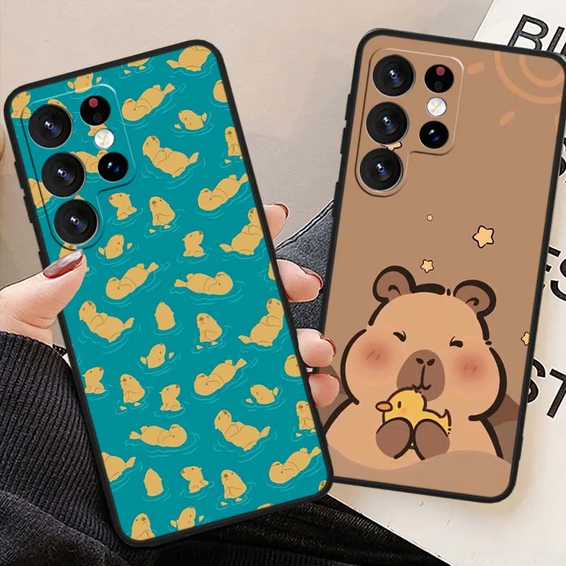 Funda con patrón de dibujos animados de capibara para Samsung Galaxy Note 20 10 9 8 A24 A34 M13 M31 M32 M52 M62 Ultra Lite funda de teléfono negra - imagen 2