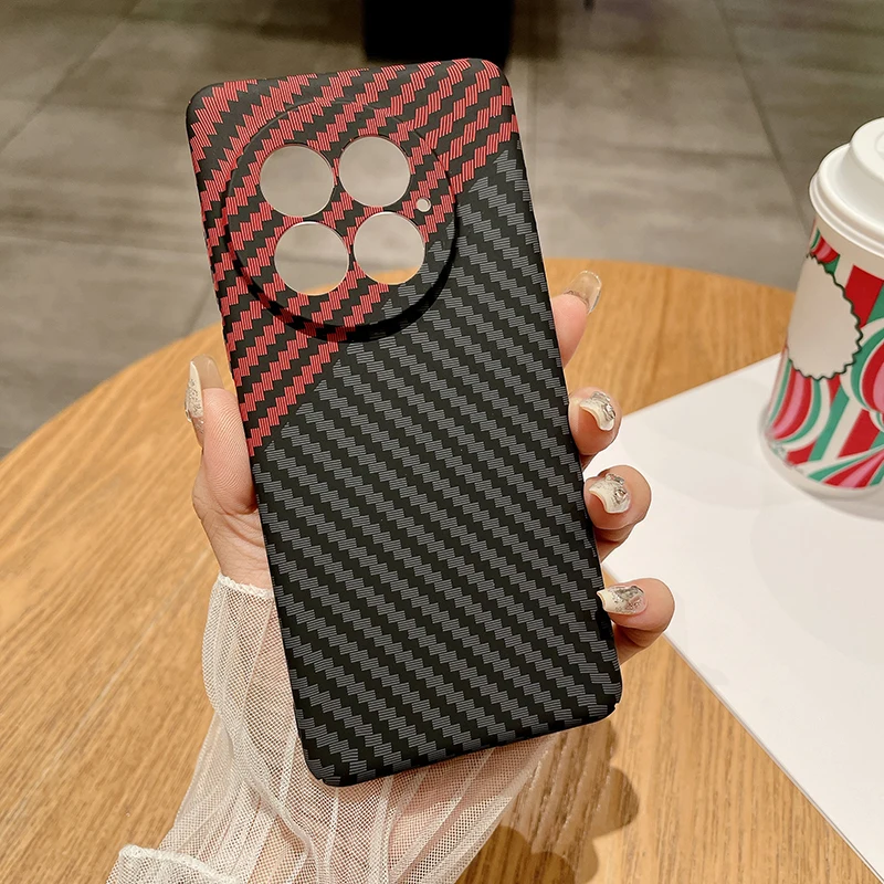 Para OnePlus 13 funda ultrafina de fibra de carbono con patrón de rayas textura mate cubierta de luz dura para One Plus 13 - imagen 2