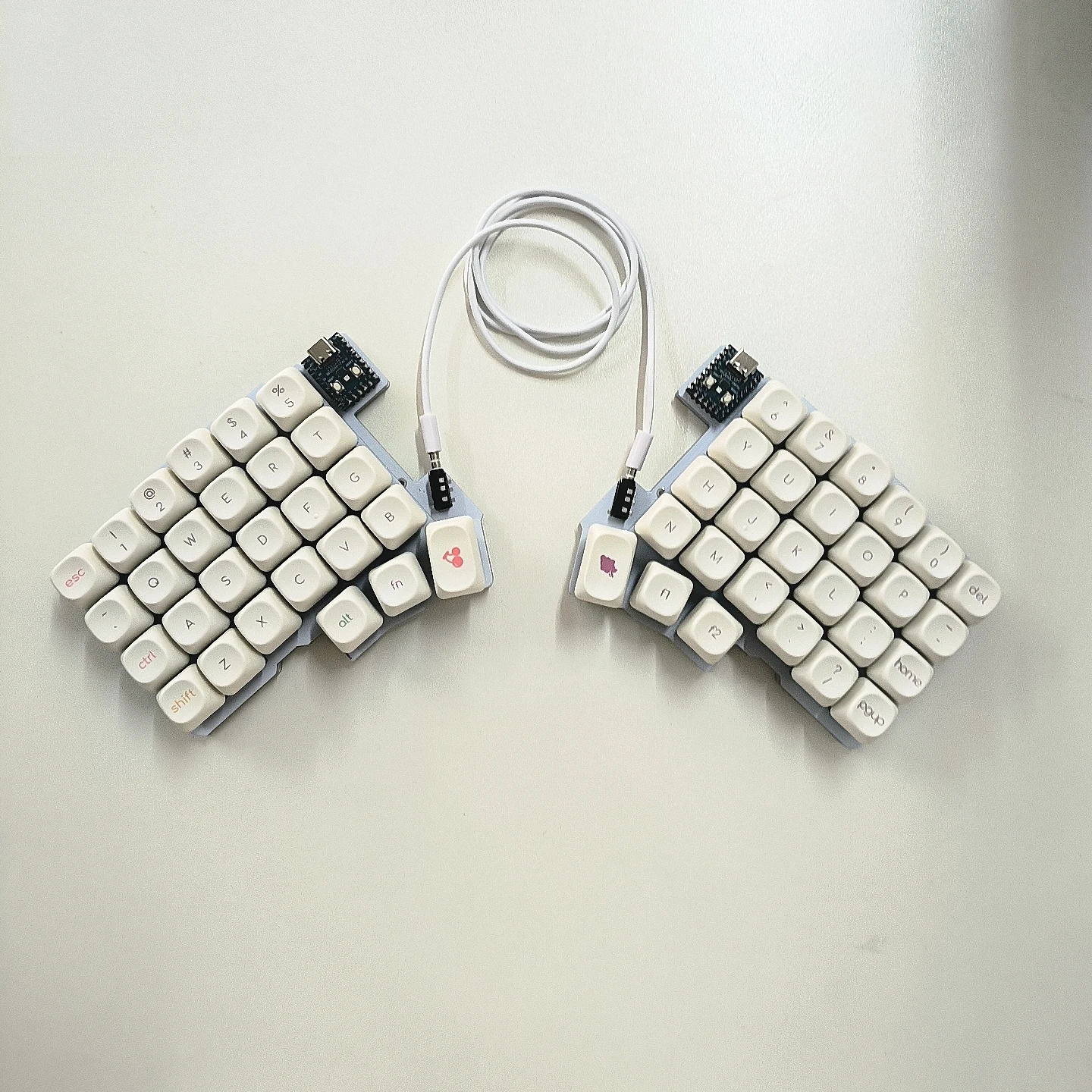 Silakka54 Kit de teclado dividido con cable soporte de intercambio en caliente QMK/VIAL teclado personalizado ergonómico juego de oficina Teclado mecánico dividido - imagen 2
