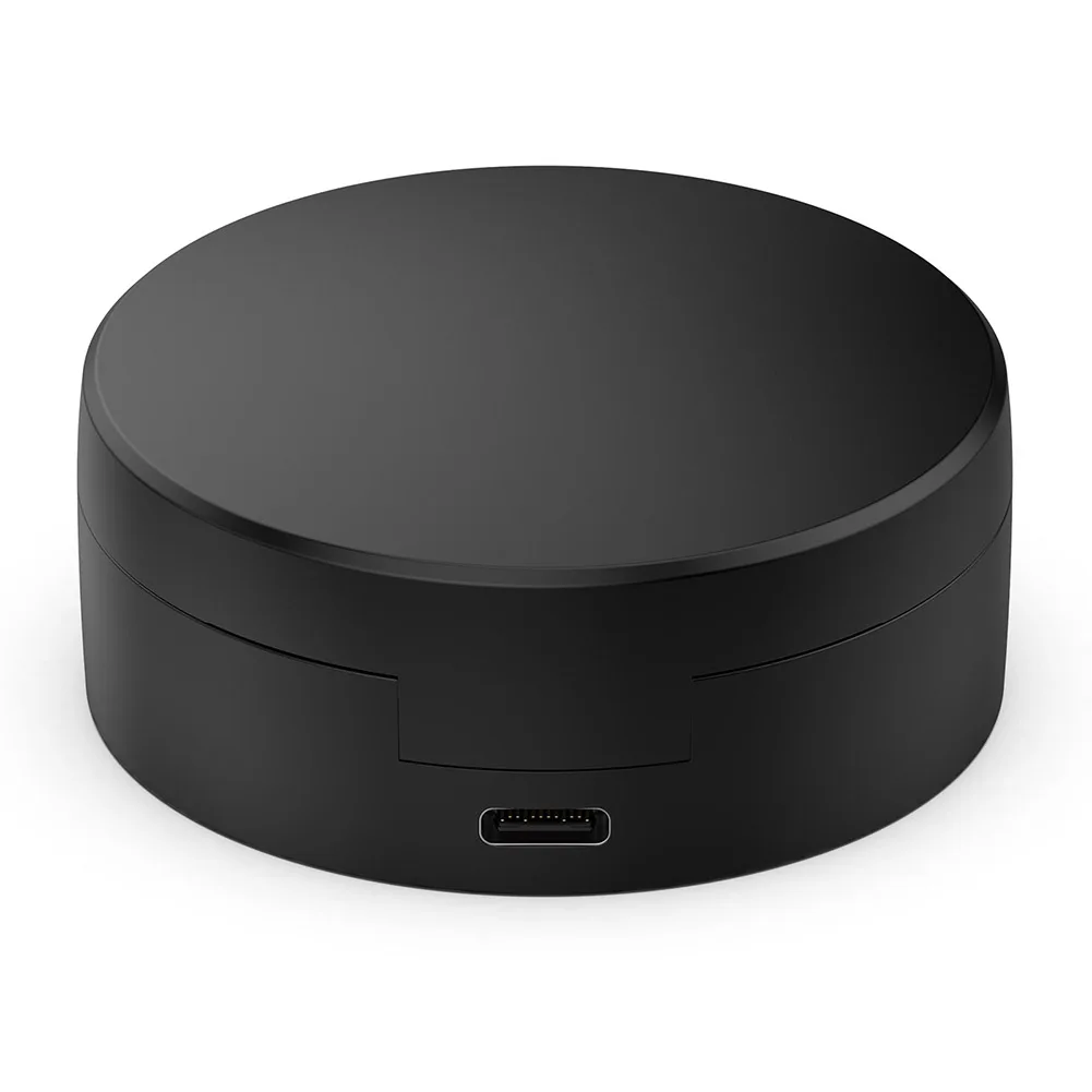 Una caja negra con un puerto USB en la parte inferior