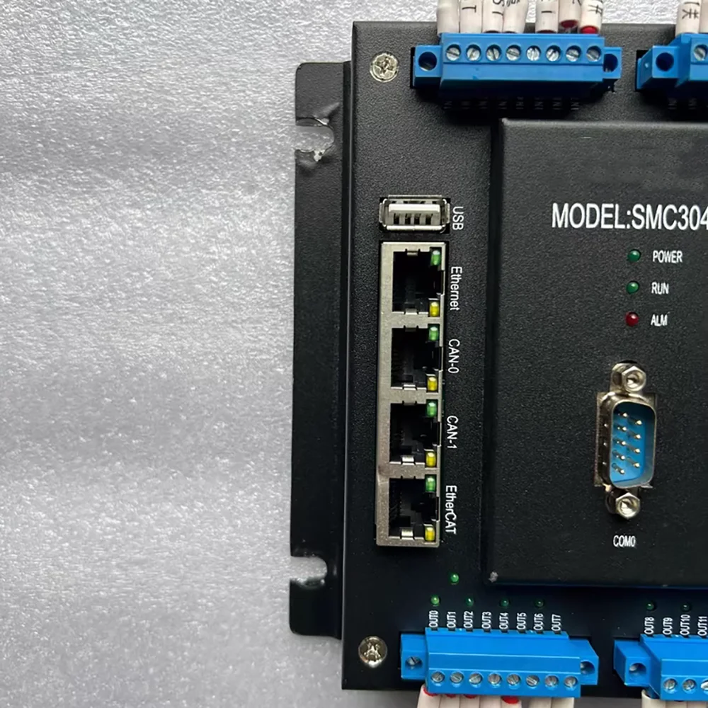 Controlador de posición de punto de cuatro ejes SMC304-BAS - imagen 2