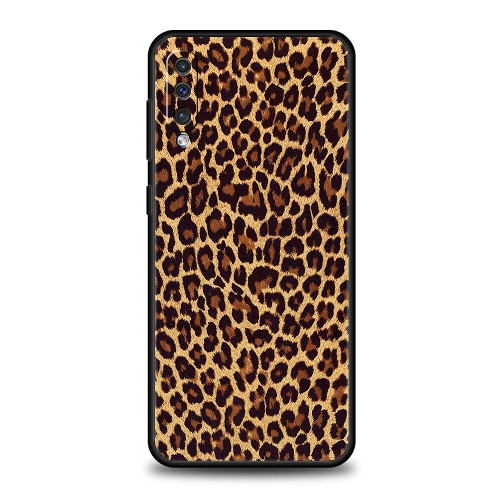 Funda con estampado de leopardo y tigre a la moda para Samsung A56 A36 A26 A24 A16 A14 A12 A32 A50 A70 A22 A40 A34 A54 A42 A52 A04s A06 5G - imagen 4