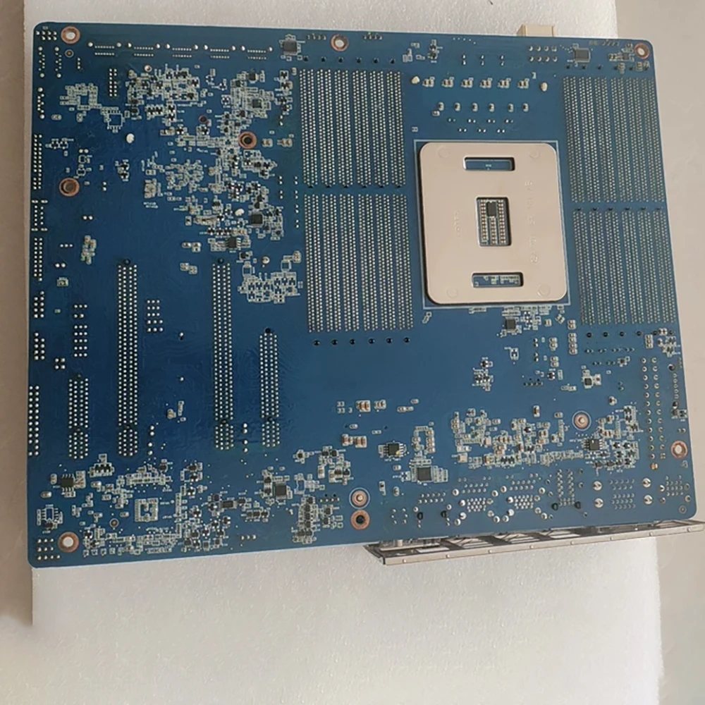 Placa base del servidor X99 MU70-SU0 C612 DDR4 compatible con E5 V3 V4 MU70-SU0 - imagen 2