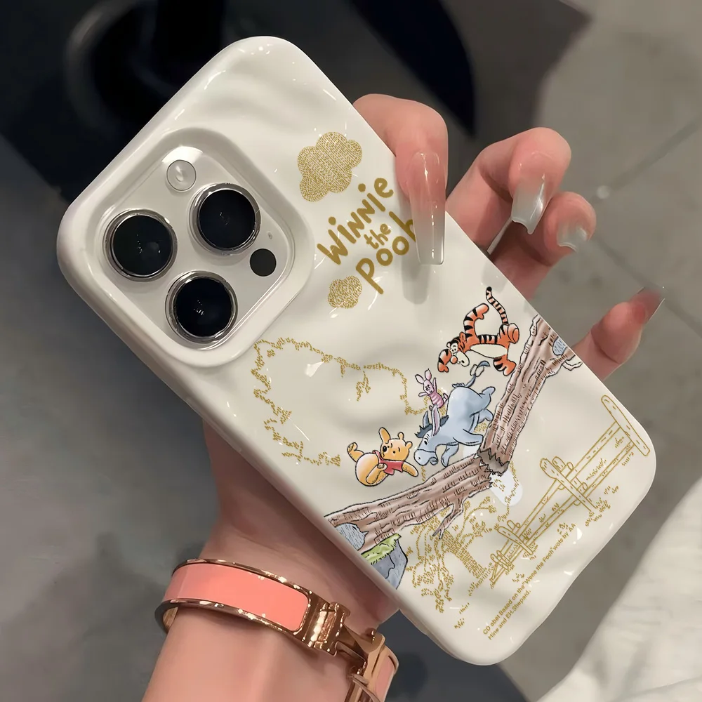 Fundas de teléfono de meteorito arrugado Irregular 3D de Winnie The Poohs de dibujos animados para IPhone 17 16 15 14 Plus 13 12 11 Air Pro Max suave y brillante