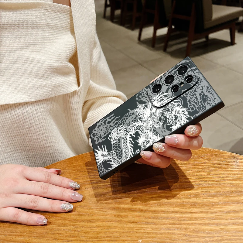 Funda de teléfono con patrón de dragón blanco para Samsung Galaxy S24 S23 Ultra S22 Plus S21 FE A15 A35 A55 A14 A34 A54 A13 A33 A53, funda suave - imagen 3