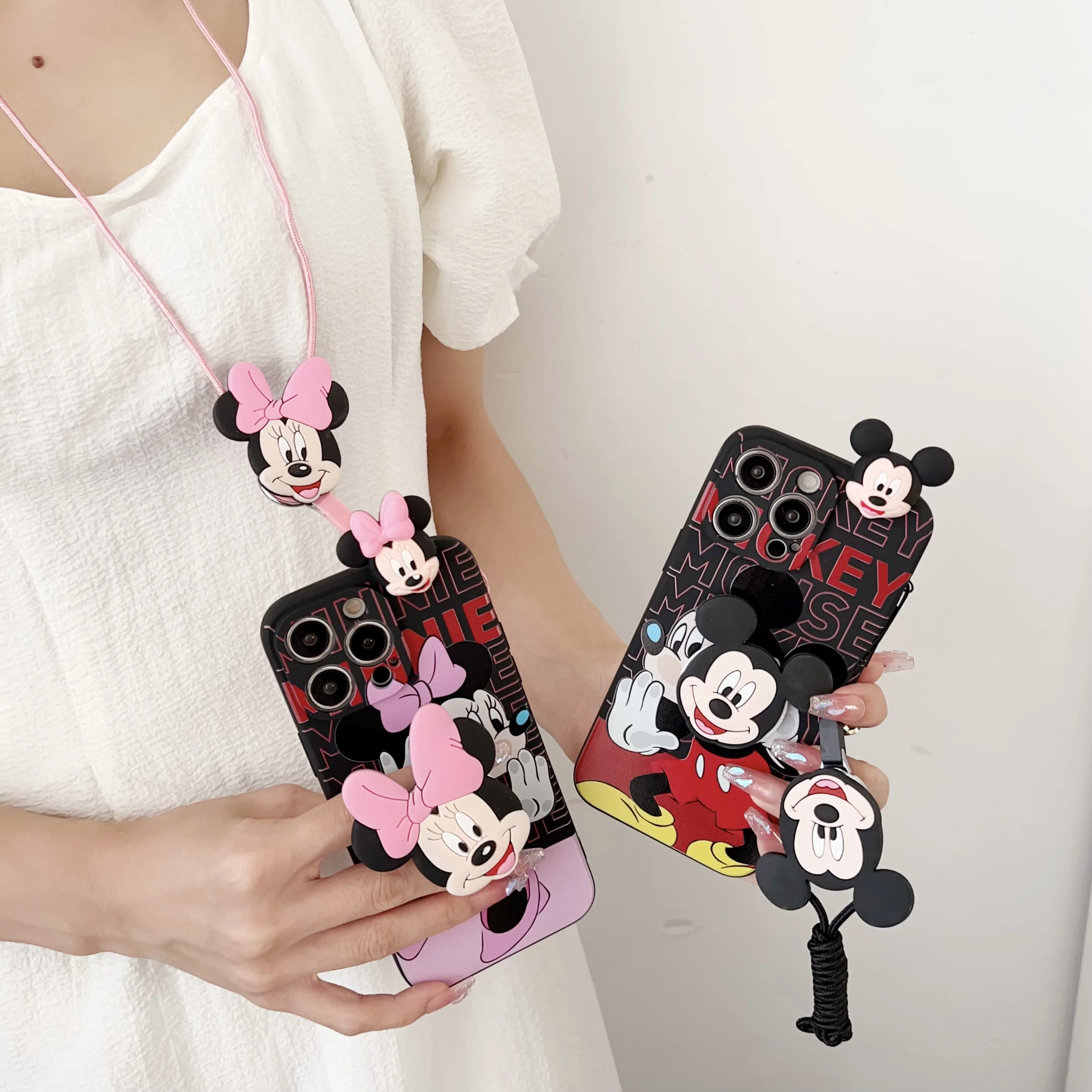 Funda bonita de Mickey y Minnie con cuerda de soporte para OPPO, A15, A94, A54, A55, A53, A74, A96, A57, A17, A58, A78, Realme, C55, C53, C35, C30, C21Y, C11 - imagen 2