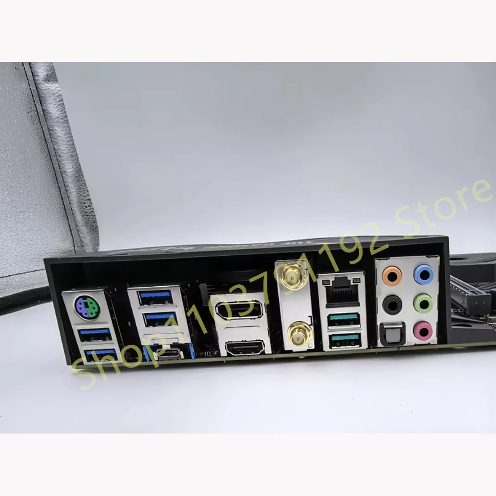 Placa base de alta calidad TUF GAMING X570-PLUS (WI-FI) - imagen 2