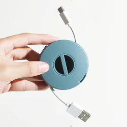 Organizador de Cables Enrollable Portátil con Soporte USB y Gestión