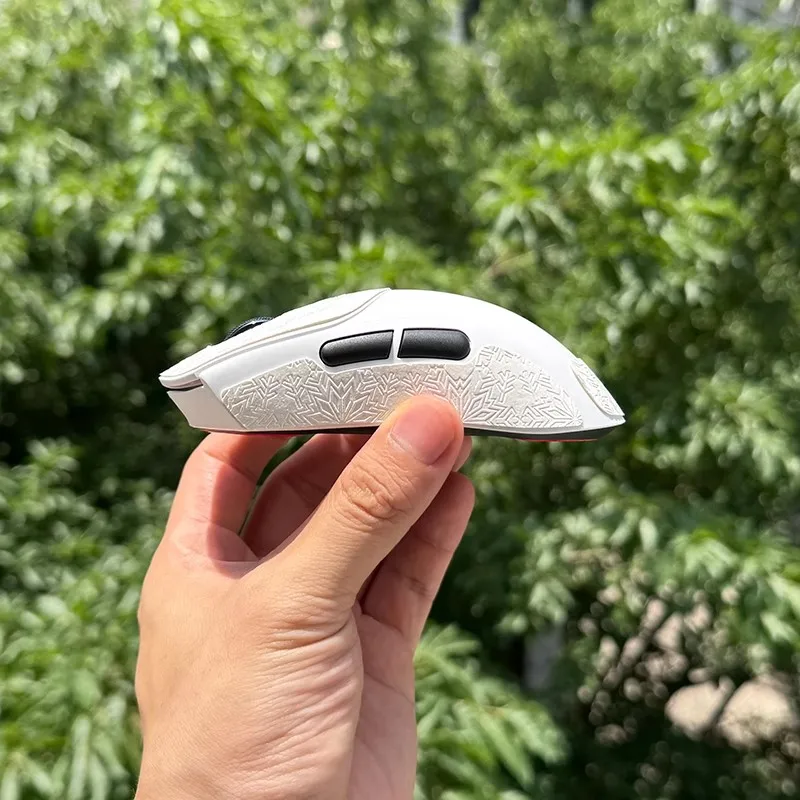 1 Juego de pegatinas antideslizantes para ratón Meow Gaming Ultraglide para RAPOO VT7 2. a generación/VT7 MAX, cinta antisudor antideslizante ultrafina - imagen 4