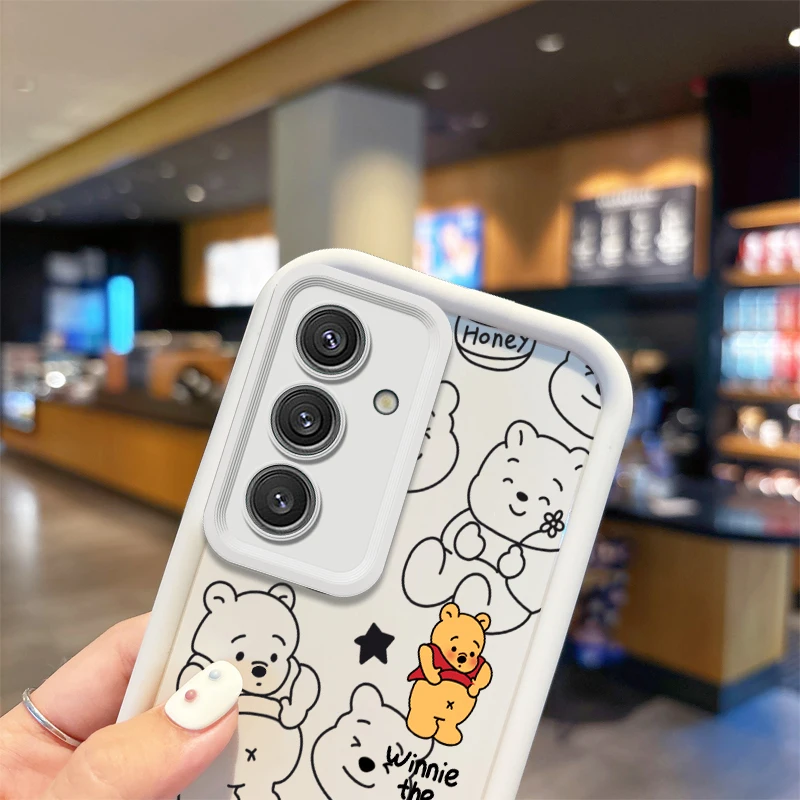 Funda de silicona de Disney Winnie Pooh para Samsung Galaxy A35, A34, A33, A32, 5G, A31, A30, A24, A23, A22, A13, A12, A05, A03, cubierta a prueba de golpes - imagen 5