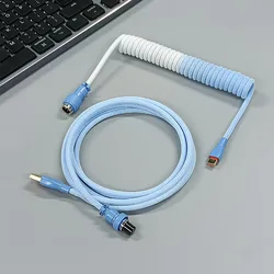Cable enrollable USB-C para teclado mecánico con conector magnético