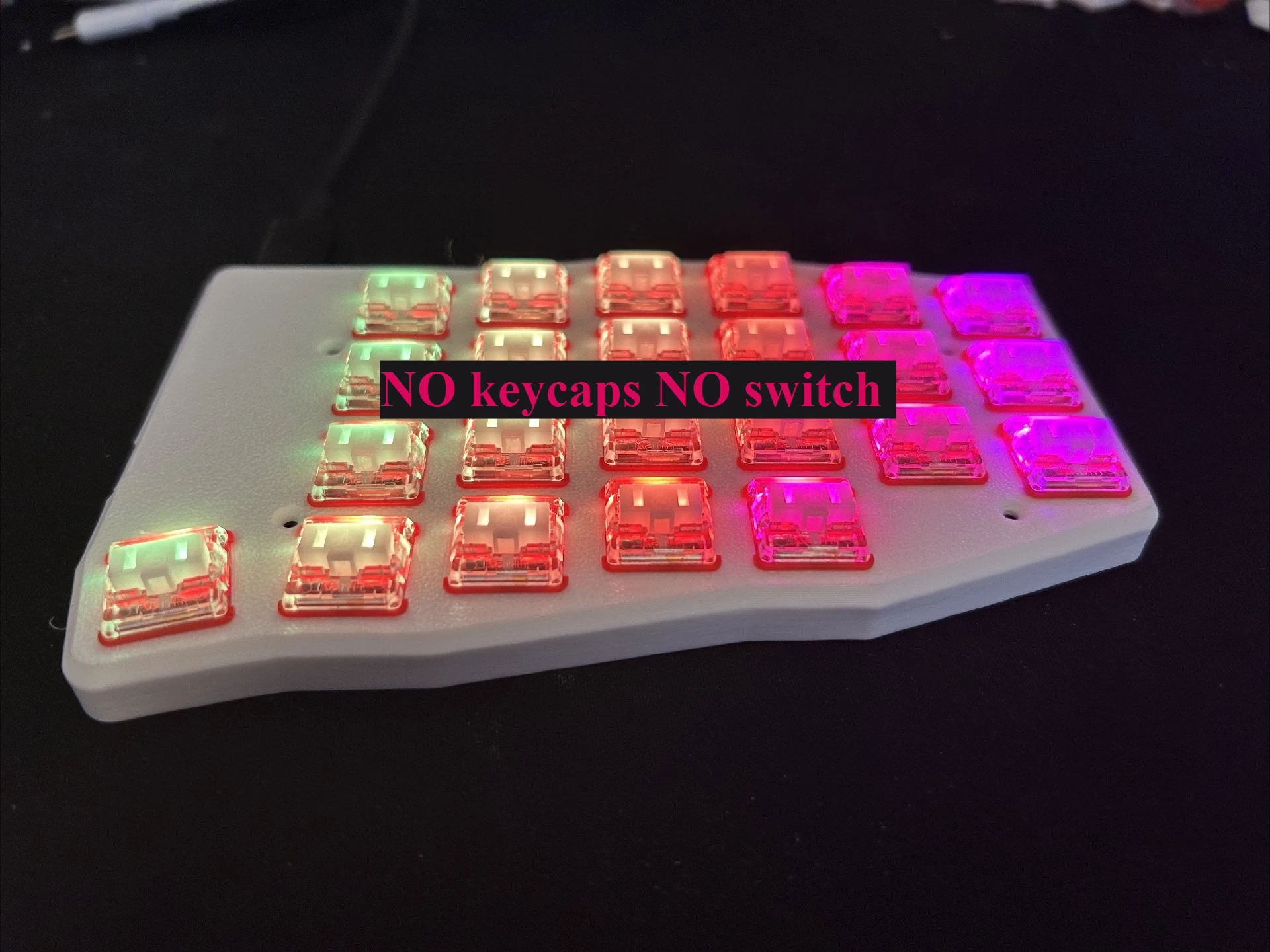 NO keycaps switch