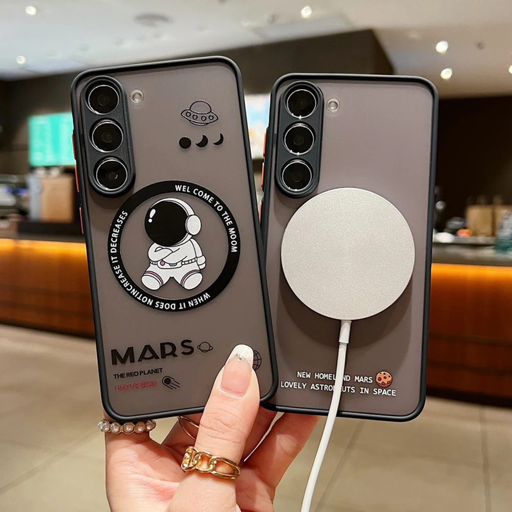 Para Magsafe funda magnética de carga inalámbrica para Samsung Galaxy S25 S24 S23 S22 S21 Plus Ultra S20 FE astronauta espacial cubierta mate