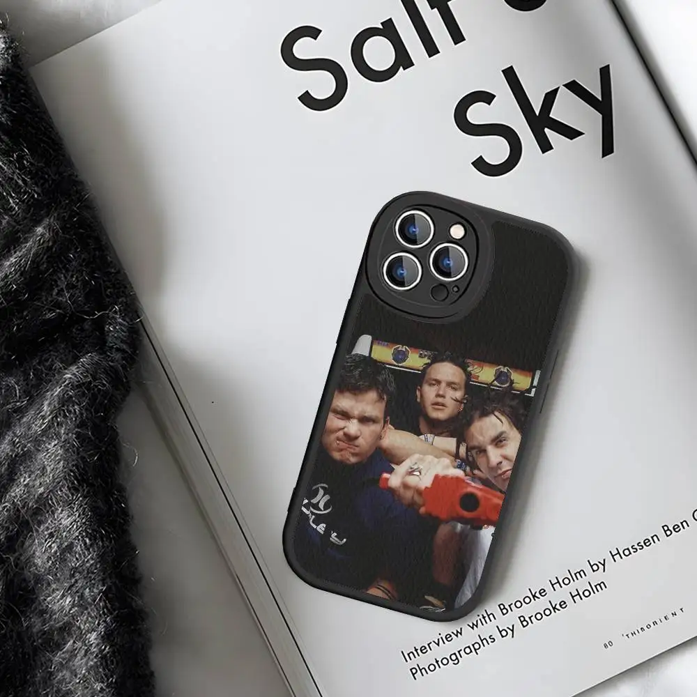 B-Blinks 182 Rock Band Funda de teléfono de cuero para IPhone 16 14 15 Pro Plus 13 12 11 Pro Max funda de silicona - imagen 3