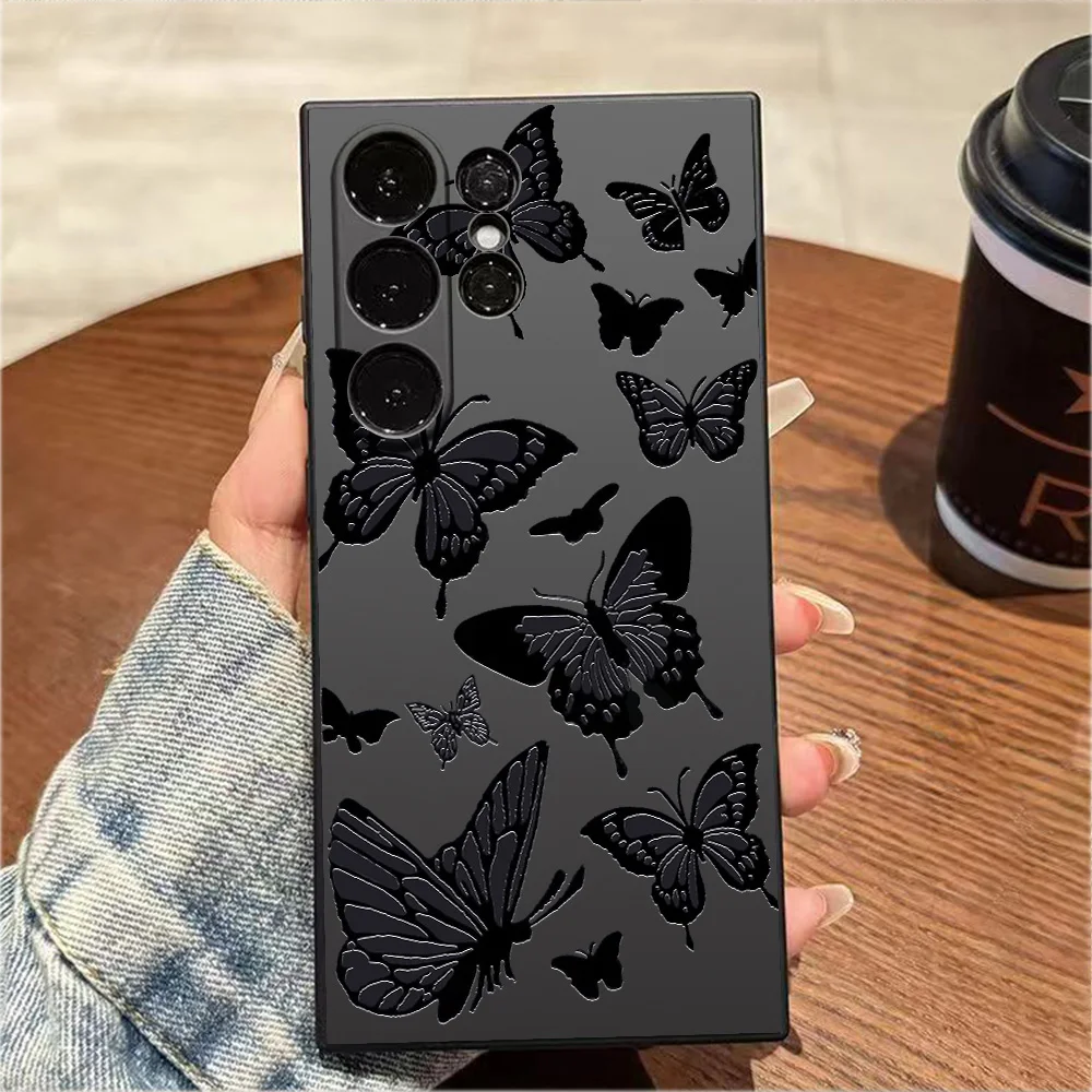 Funda de teléfono de moda con mariposa negra para Samsung Galaxy A06 A25 A05s A15 A55 A54 A51 A35 A34 A24 A14 A13 A73 A53 A33 4G 5G - imagen 3