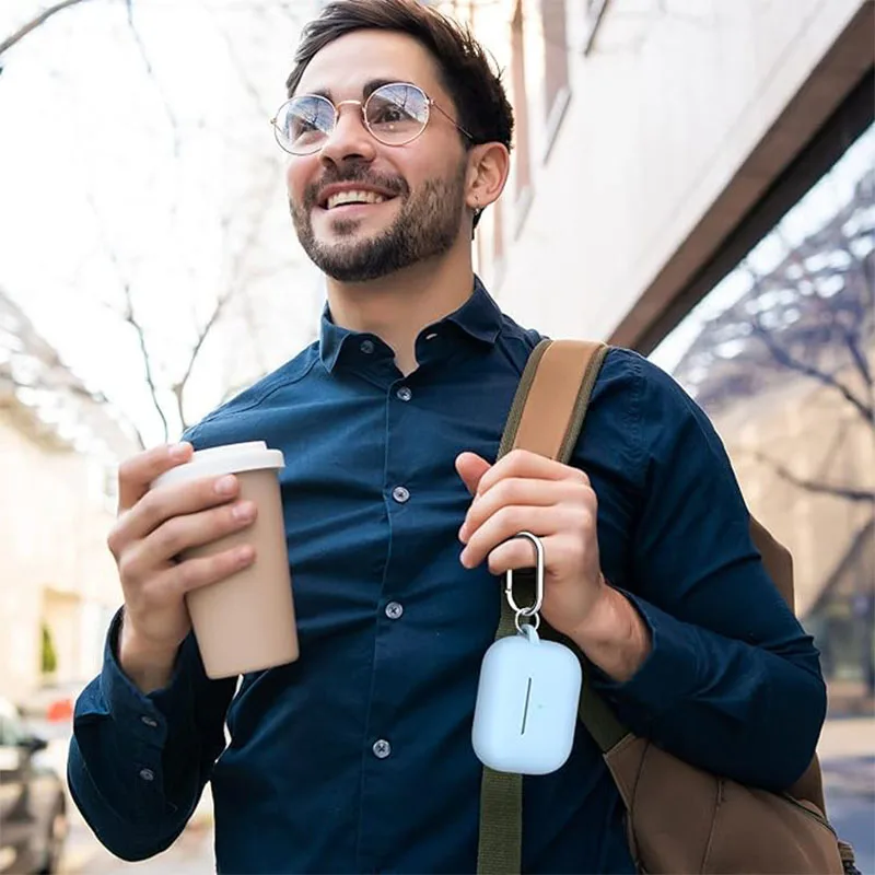 Funda AirPods Pro de 2.a / 1.a generación con llavero, accesorio de piel de silicona totalmente protegido, luz LED frontal visible - imagen 5