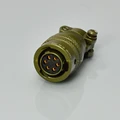 YH3116F10-6S Plug