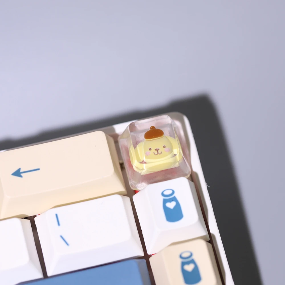 DIY Keycap lindo dibujos animados Sanrio teclas de resina transparente para teclados mecánicos de eje transversal OEM R4 juego retroiluminación Kurumi Keycap - imagen 4