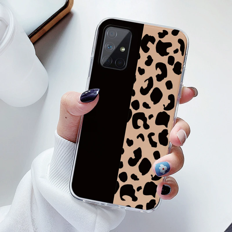 Funda trasera de silicona suave con flores para Samsung Galaxy A51, A71, 4G, 5G, carcasa transparente - imagen 5