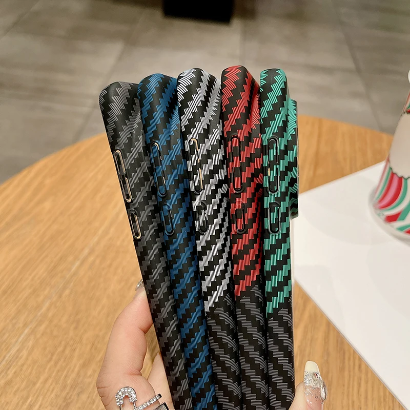 Para OnePlus 13 funda ultrafina de fibra de carbono con patrón de rayas textura mate cubierta de luz dura para One Plus 13 - imagen 4