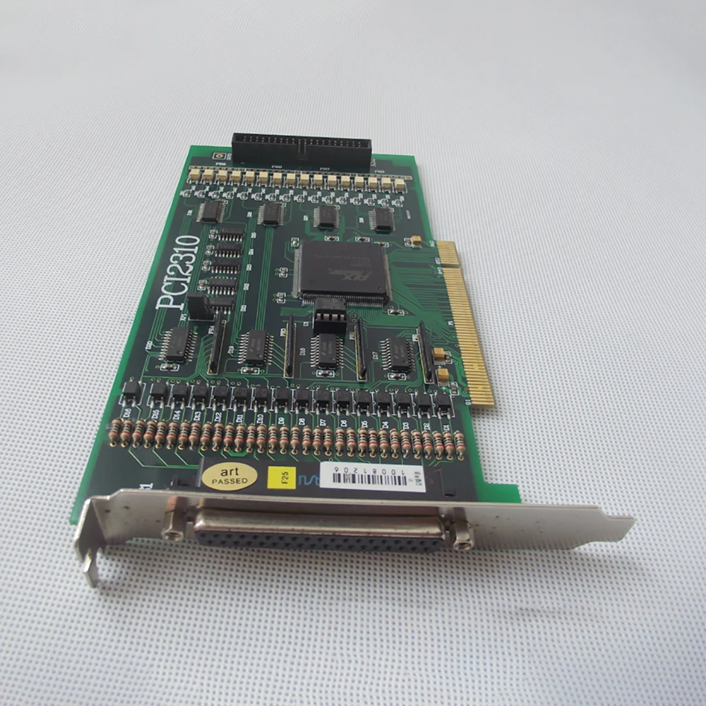 Tarjeta de adquisición de datos digitales con aislamiento óptico PCI PCI2310 - imagen 4