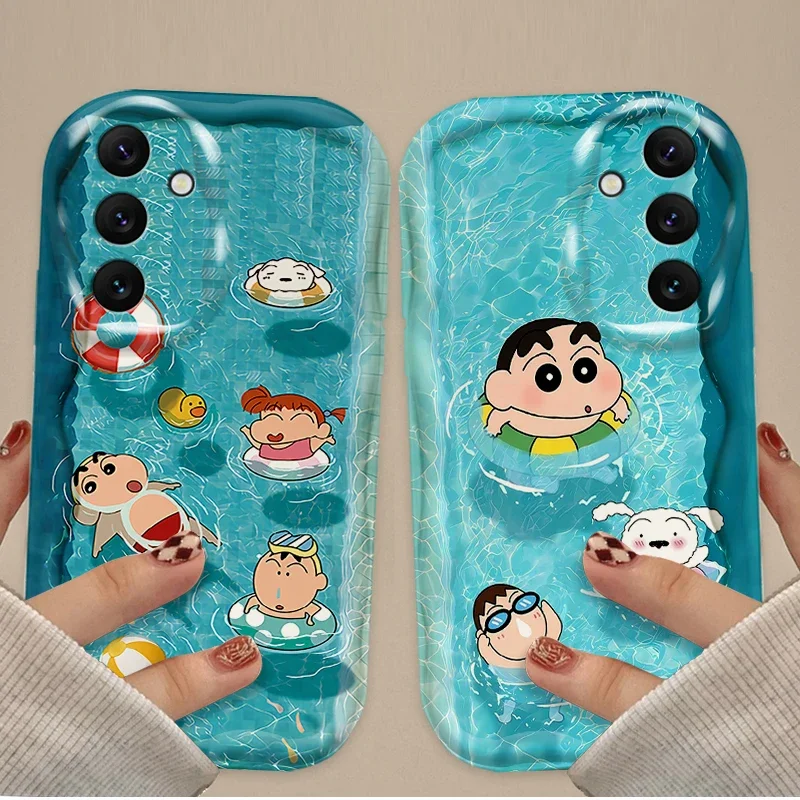 Preciosa funda Swim C-Crayon S-ShinChan para Samsung Galaxy A54 A34 A24 A14 A13 A53 A33 A73 A23 A52 A52S A32 A22 A12 A51 A71