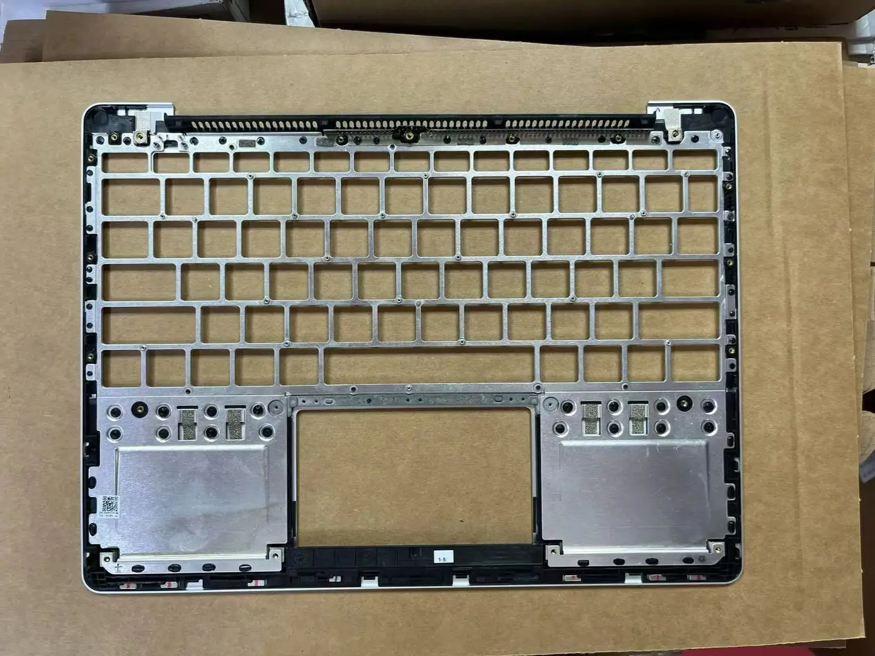 Topcase estadounidense para Microsoft Surface Laptop GO 1943 Surface Laptop GO 2 2013 Topcase plateado - imagen 2