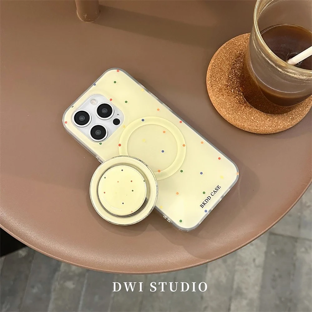 Funda de teléfono Tok con agarre magnético de lunares y flores de perlas 3D para iPhone 17 16 15 14 13 Pro Max carga inalámbrica para funda Magsafe - imagen 5