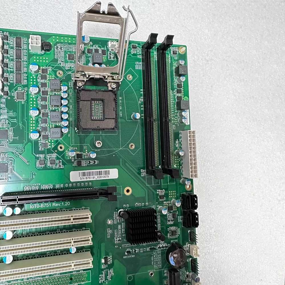 LOT0-B751 Rev: 1,20 Placa base de control industrial LGA1155 Admite CPU i3/i5/i7 de 2-3 generaciones LOT0-B751 - imagen 5