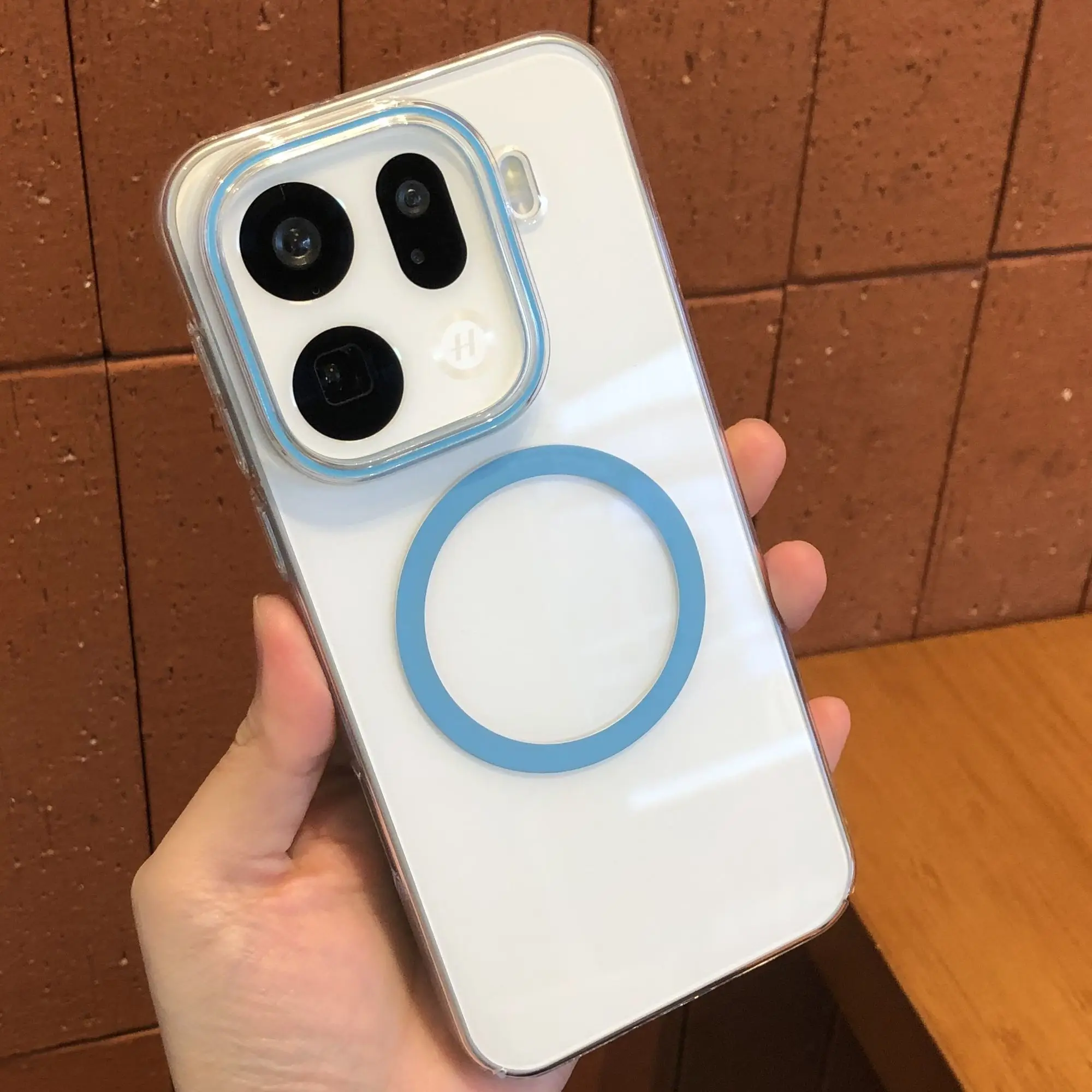 Para OPPO Find X9 Pro funda dura PCtransparente carga inalámbrica magnética cubierta protectora trasera luminosa para encontrar X9 X9Pro Shell