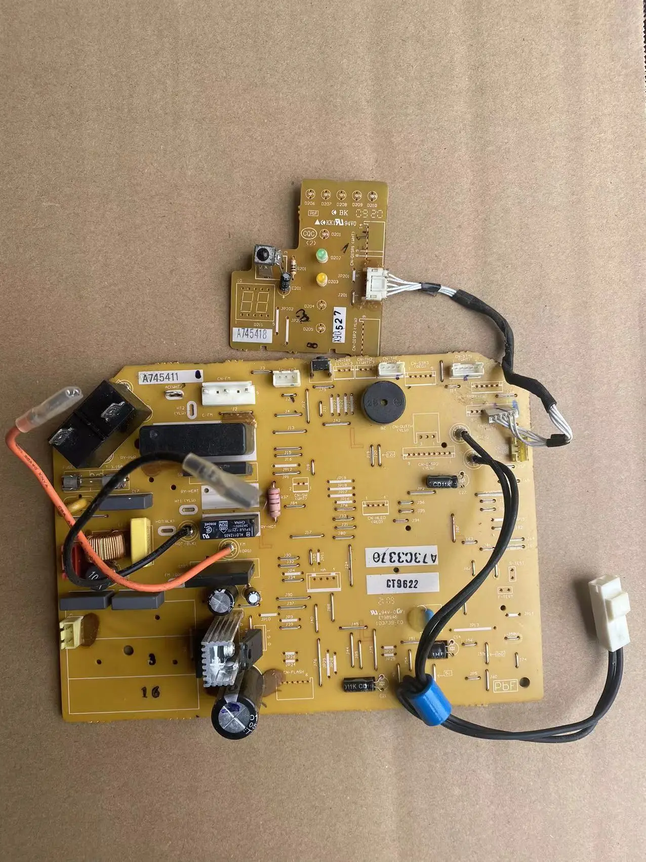 Aplicable al aire acondicionado Panasonic CS-A13KC1 (KFR-36GW/C1) placa de ordenador A 745411   A73C3368