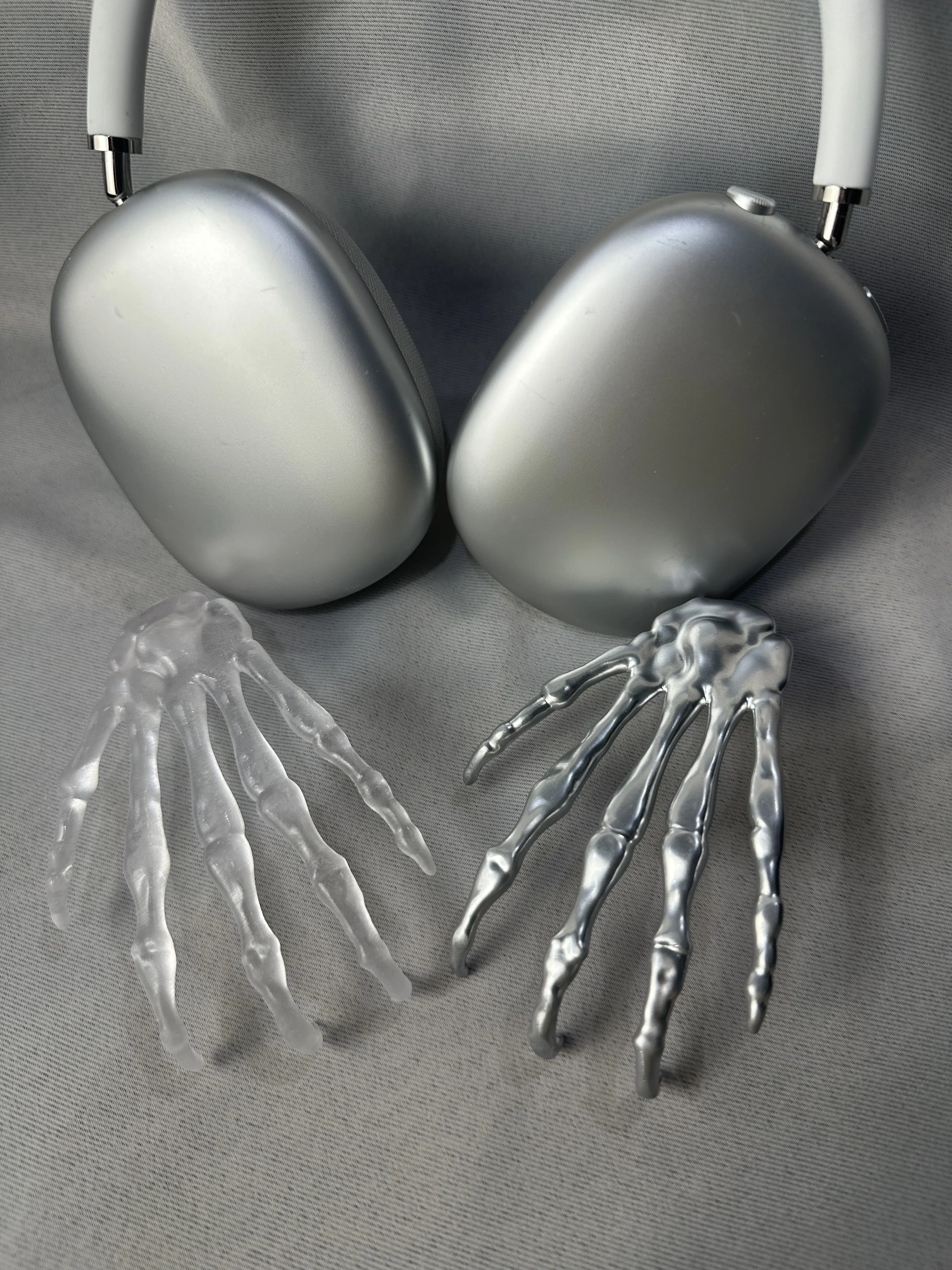 Half transparent pai