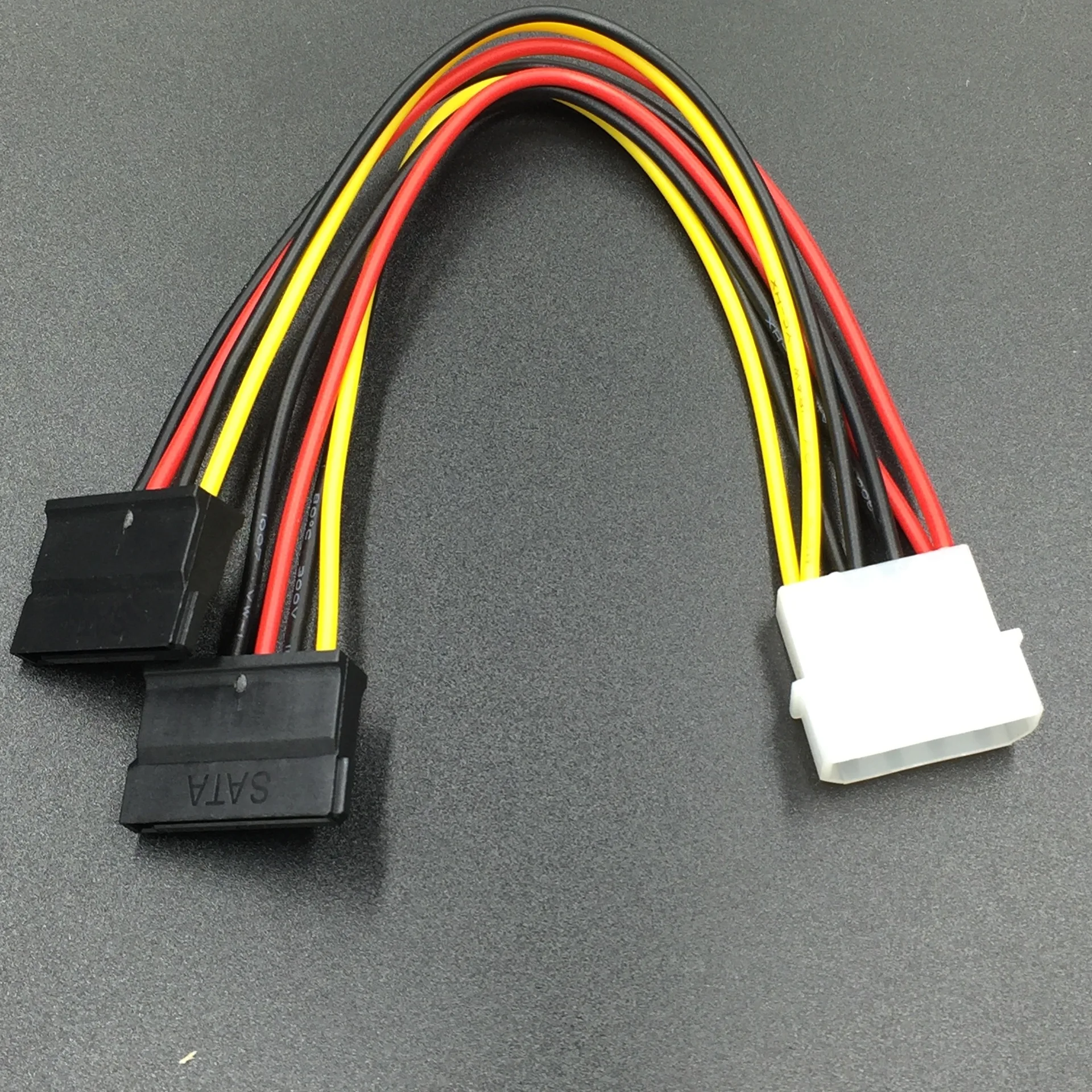Cable adaptador de corriente Serial ATA SATA de 4 pines IDE Molex a 2 de 15 pines HDD, promoción mundial popular, 1 unidad