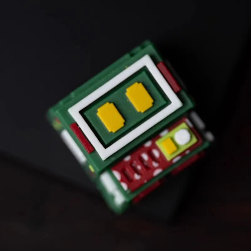 1 pieza de tapa de tecla de Robot estilo píxel hecha a mano de resina bonita para teclado mecánico MX Switch - imagen 2