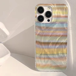 Funda Arcoíris para iPhone 16 Pro / 15 / 13 – Patrón Plumífero Minimalista