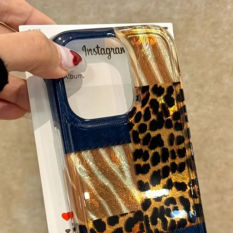 Funda de teléfono con estampado de leopardo azul vaquero Retro para iPhone 17 16 15 14 13 12 11 Pro Max XS X XR 7 8 Plus 16E 17 cubierta de parachoques transparente de aire - imagen 3