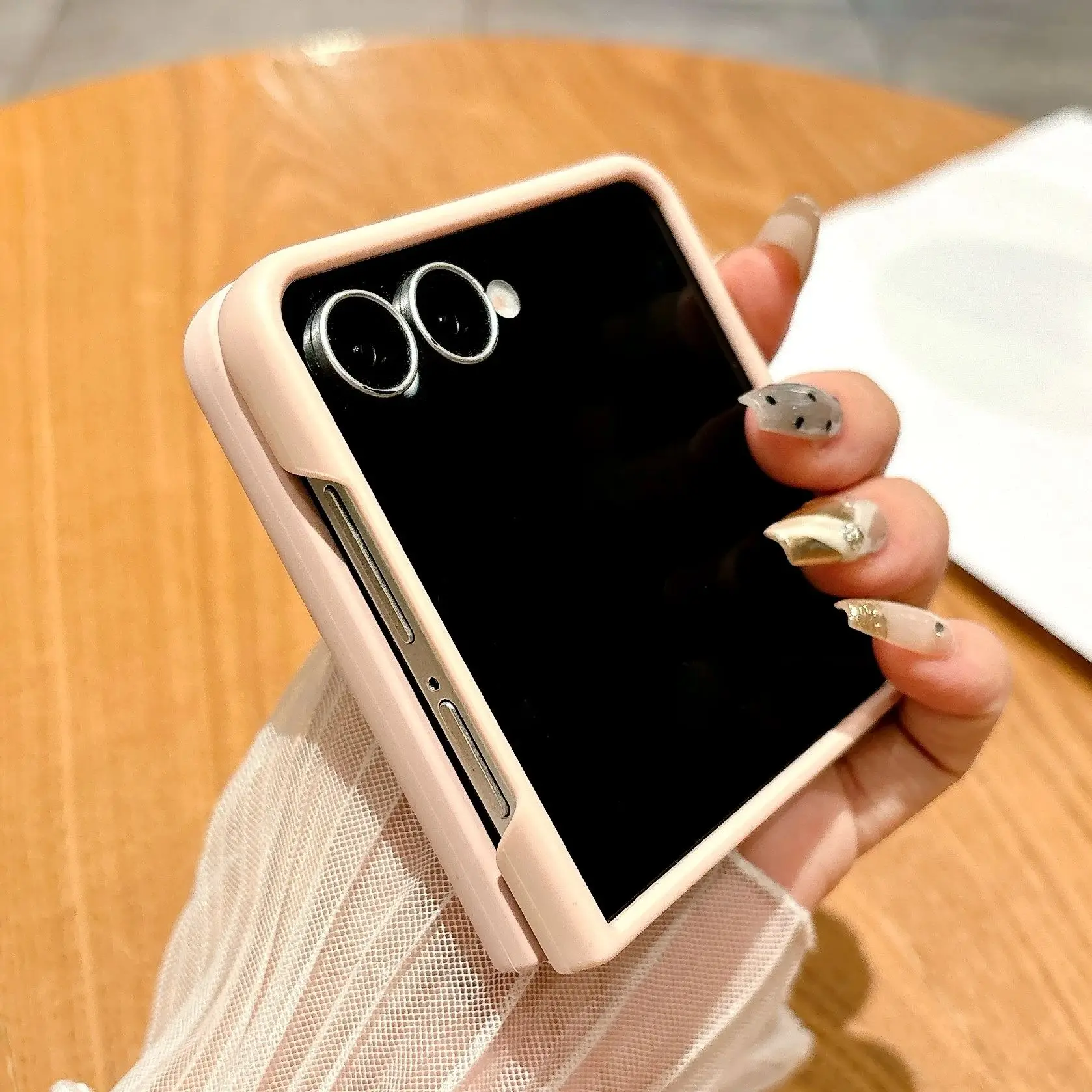 Funda armadura de Color caramelo delgada mate de lujo para Samsung Galaxy Z Flip 7 6 5 zflip 4 3 Flip7 funda de silicona líquida sólida a prueba de golpes - imagen 2