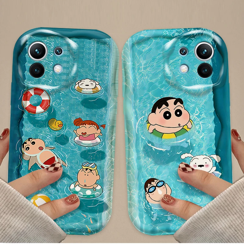 Funda Swim C-Crayon S-ShinChan para Xiaomi 14T 13T 12T 13 12 11 11i Lite 5G 10T POCO X5 X6 Pro X3 NFC X4 GT F3 F4 F5 F6 M6 M5S